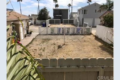 912 Mira Mar Place, Oceanside, CA 92054 - Photo 1