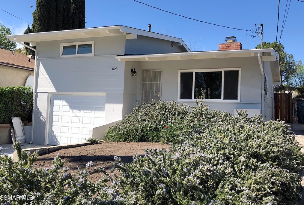 623 Brossard Dr, Thousand Oaks, CA 91360-5923