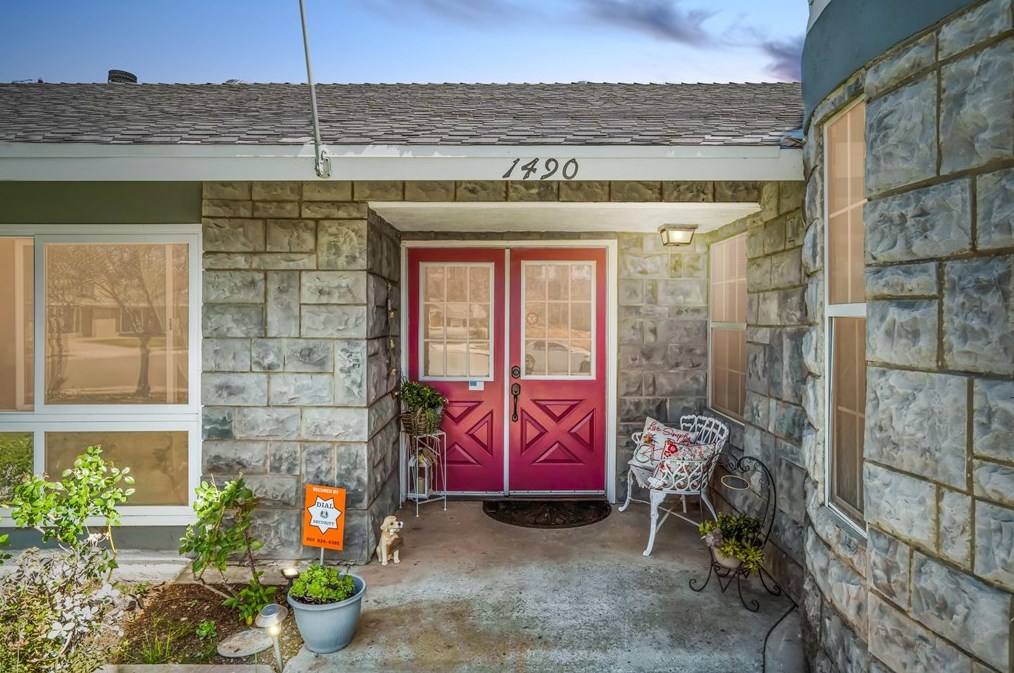 1490 Dorset Ave, Thousand Oaks, CA 91360-3407