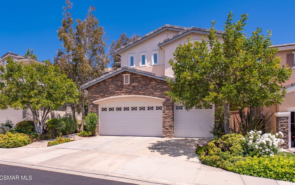 3020 Eagles Claw Ave, Thousand Oaks, CA 91362-1771