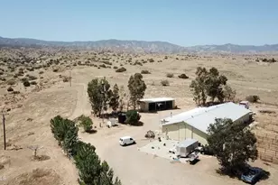 231 Castro Canyon Rd, Cuyama, CA 93254 - Photo 2