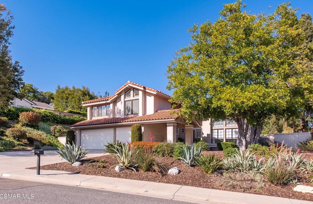 2060 Tilbury Ct, Thousand Oaks, CA 91360-1912