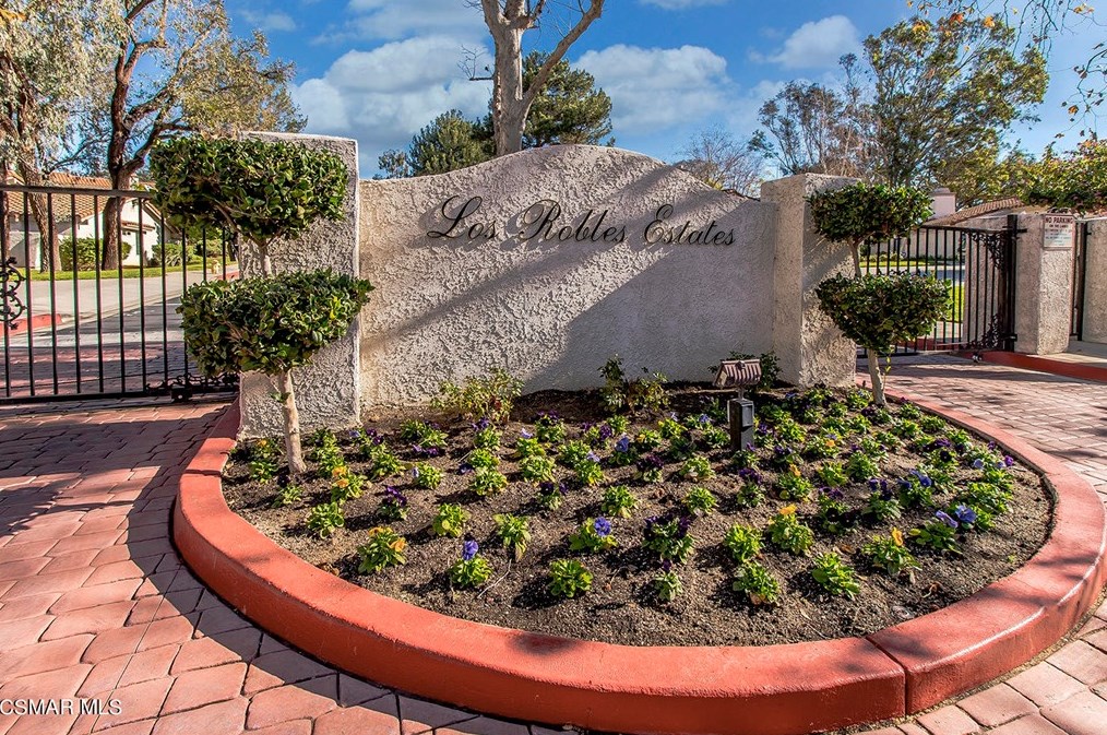 394 Cherry Hills Ct, Thousand Oaks, CA 91320-4172
