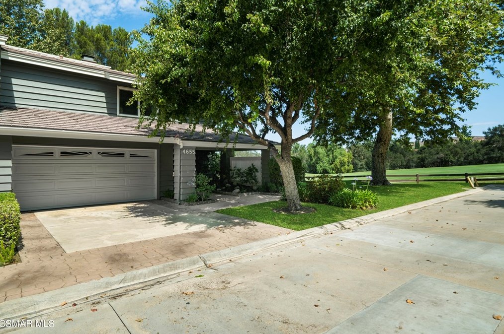 4655 Club View Dr, Thousand Oaks, CA 91362-4349