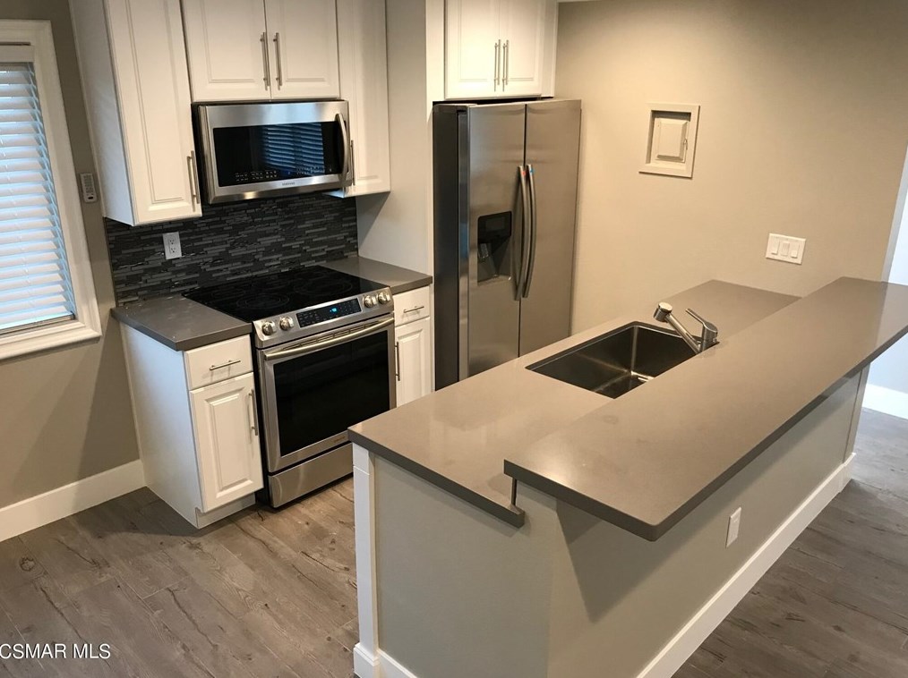 613 Avenida De La Plata, Thousand Oaks, CA 91320-2410