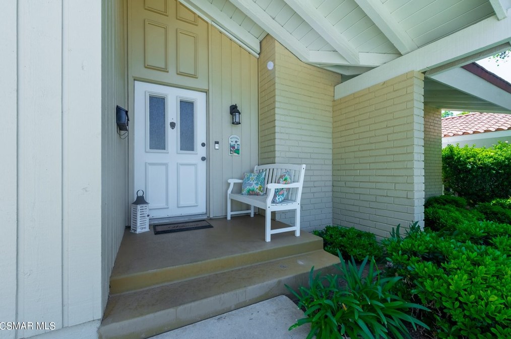 1104 Elfstone Ct, Thousand Oaks, CA 91361-1814