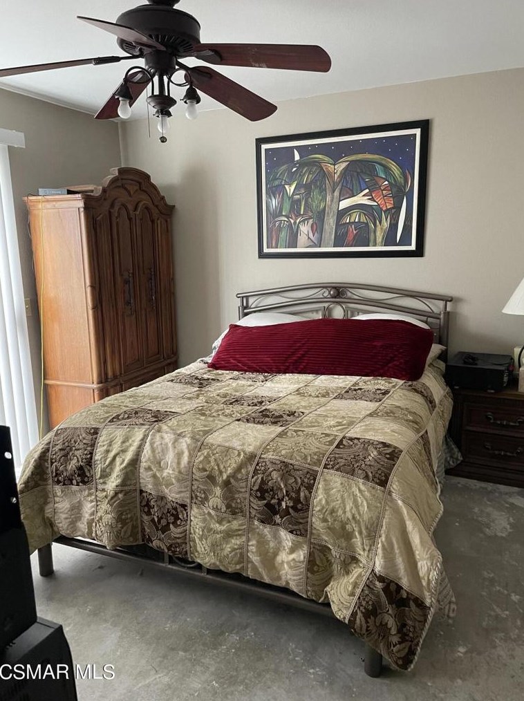 74 Teardrop Ct, Thousand Oaks, CA 91320-4242