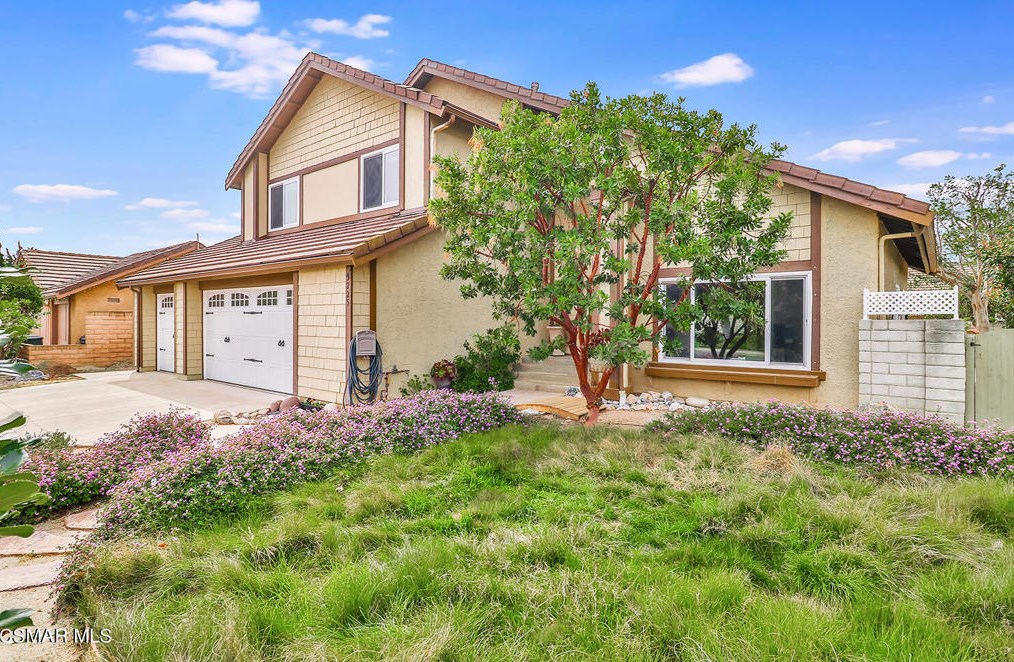 3225 Hidden Creek Ave, Thousand Oaks, CA 91360-1116