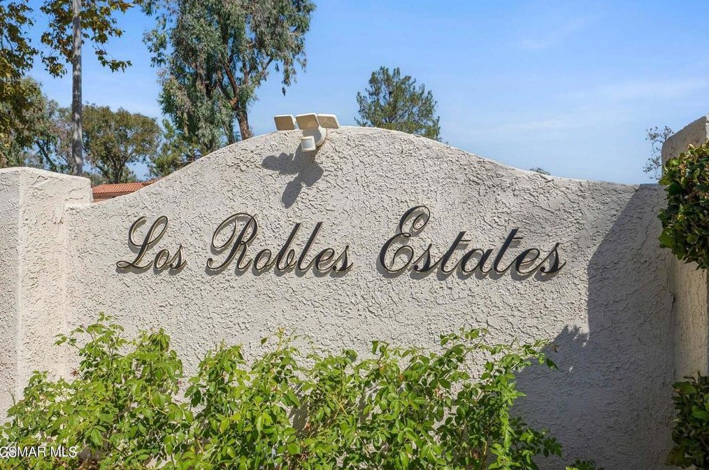237 Pebble Beach Dr, Thousand Oaks, CA 91320-4123