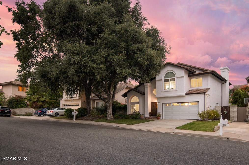 567 Timberwood Ave, Thousand Oaks, CA 91360-1444