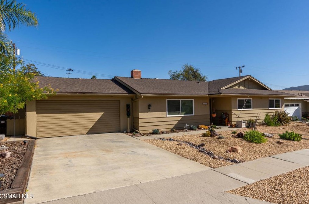 608 Bella Dr, Thousand Oaks, CA 91320-3003