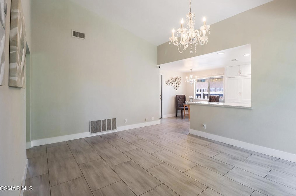 88 Herringbone Ct, Thousand Oaks CA  91320-3849 exterior