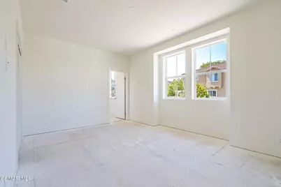 4699 Summit Avenue, Simi Valley, CA 93063 - Photo 40