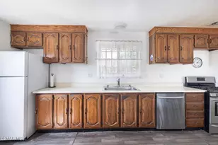 1620 Spence St, Simi Valley, CA 93065 - Photo 12