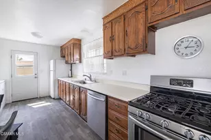 1620 Spence St, Simi Valley, CA 93065 - Photo 10