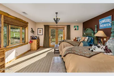 716 Aspen Springs Ranch Road, Mammoth Lakes, CA 93546 - Photo 38