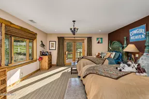 716 Aspen Springs Ranch Rd, Mammoth Lakes, CA 93546 - Photo 38