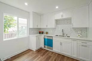 1520 W 107th St, Los Angeles, CA 90047 - Photo 12