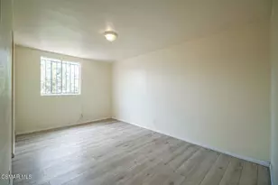 1520 W 107th St, Los Angeles, CA 90047 - Photo 40