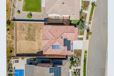 4679 Summit Avenue, Simi Valley, CA 93063 - Photo 68