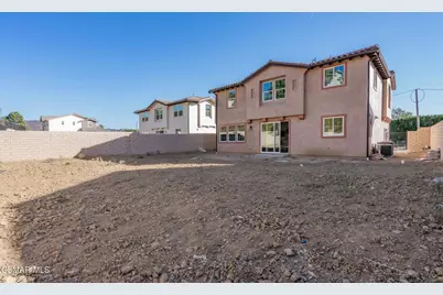 4679 Summit Avenue, Simi Valley, CA 93063 - Photo 8