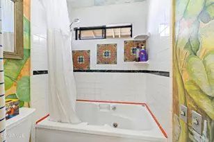 28831 Oakpath Dr, Agoura Hills, CA 91301 - Photo 10