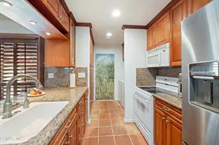 28831 Oakpath Dr, Agoura Hills, CA 91301 - Photo 1