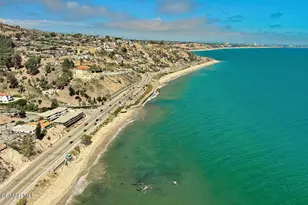 18315 Coastline Dr, Malibu, CA 90265 - Photo 1