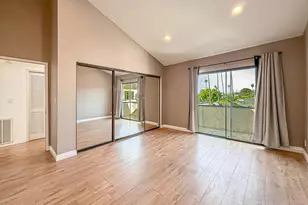 14715 Saticoy St, Van Nuys, CA 91405 - Photo 16