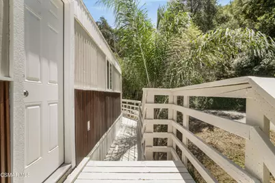 1070 Katherine Road, Simi Valley, CA 93063 - Photo 8