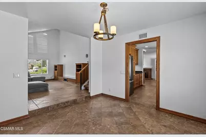 6435 Hazel Circle, Simi Valley, CA 93063 - Photo 14