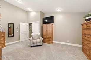 2056 Casual Ct, Simi Valley, CA 93065 - Photo 40