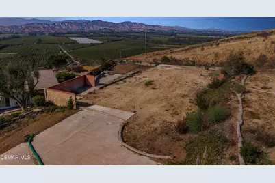 1065 Garrido Drive, Camarillo, CA 93010 - Photo 8