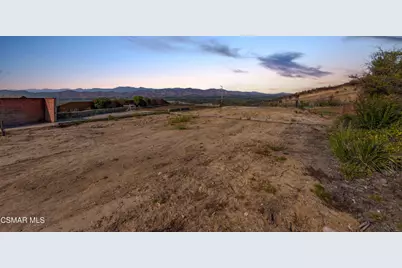 1065 Garrido Drive, Camarillo, CA 93010 - Photo 10
