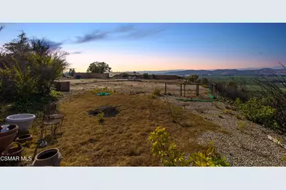 1065 Garrido Drive, Camarillo, CA 93010 - Photo 4
