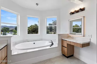 295 Toyon Court, Thousand Oaks, CA 91362 - Photo 24