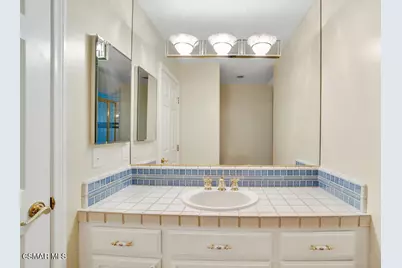 506 Ravensbury Street, Lake Sherwood, CA 91361 - Photo 38