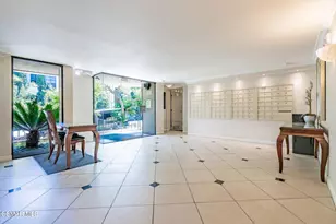 11645 Montana Ave, Los Angeles, CA 90049 - Photo 28