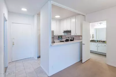 11645 Montana Avenue #318, Los Angeles, CA 90049 - Photo 4