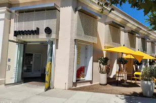 11645 Montana Ave, Los Angeles, CA 90049 - Photo 42