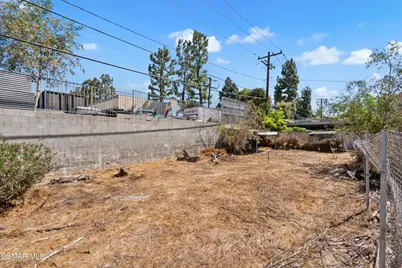 1391 Patricia Avenue, Simi Valley, CA 93065 - Photo 14