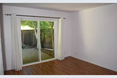 595 Racquet Club Lane, Thousand Oaks, CA 91360 - Photo 14