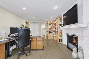 5426 Cedarhaven Dr, Agoura Hills, CA 91301 - Photo 12