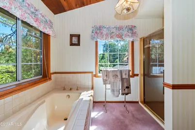 27618 W Shore Road, Lake Arrowhead, CA 92352 - Photo 40