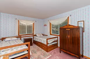 27618 W Shore Rd, Lake Arrowhead, CA 92352 - Photo 30