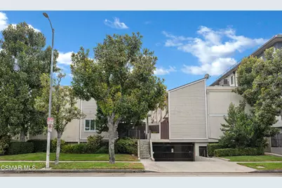 4230 Whitsett Avenue #9, Studio City, CA 91604 - Photo 2