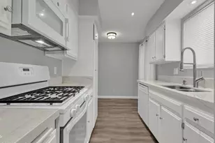 4230 Whitsett Ave, Studio City, CA 91604 - Photo 16