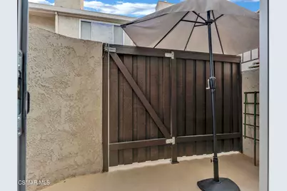 4230 Whitsett Avenue #9, Studio City, CA 91604 - Photo 12