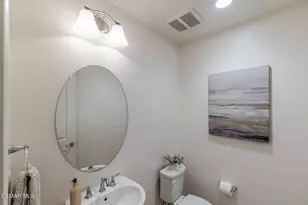 7020 Highgrove Pl, Moorpark, CA 93021 - Photo 16