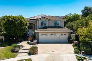206 Shady Hills Ct, Simi Valley, CA 93065 - Photo 4